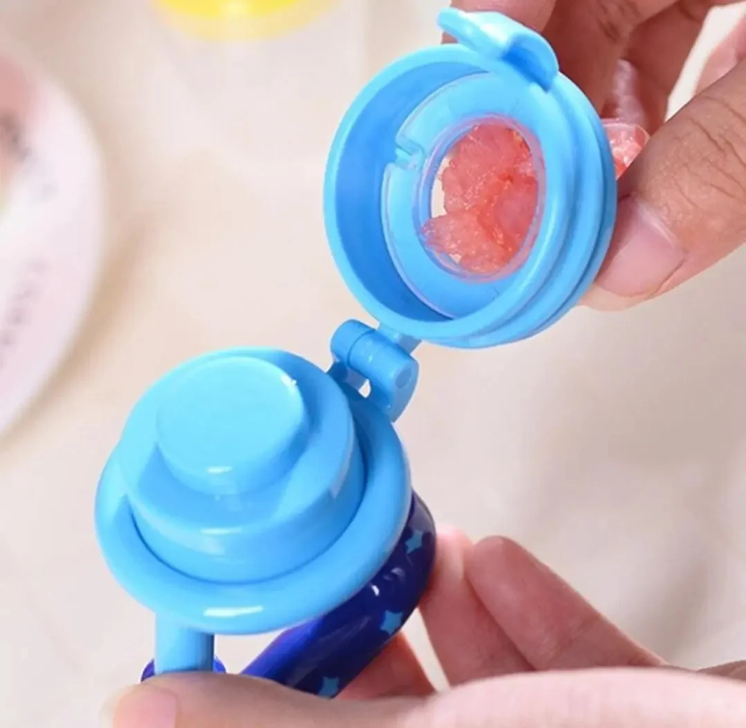 Chupeta Alimentador Frutas Art Baby Mordedor Bico Mamadeira Silicone Azul - imagem 5